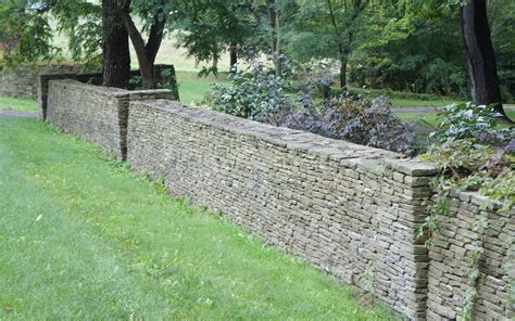 Pennsylvania Thin Fieldstone Wall