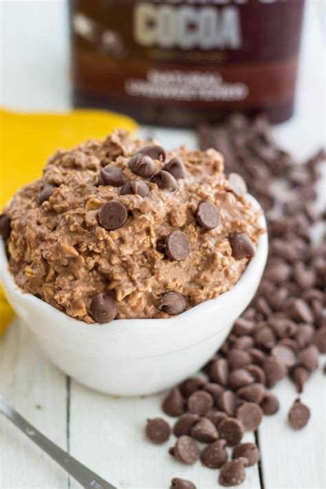 Creamy squirt, messy summer fun Peanut Butter Cup Overnight Oats - Chelsea's Messy Apron ...