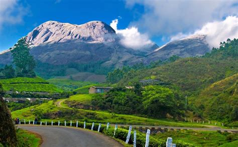 Kerala Hill Station Tour Hill Station Mountains In India Munnar