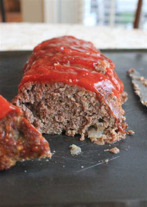 Meatloaf recipe with bread crumbs. The Cultural Dish: Classic Meatloaf