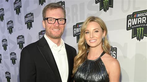 Dale Earnhardt Jr And Wife Amy Expecting Baby No 2