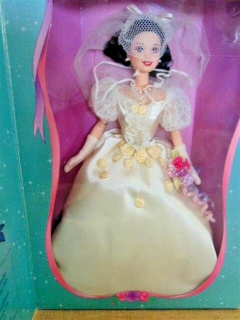 Walt Disney Wedding Snow White Barbie Doll 3rd In Series Mattel 1997