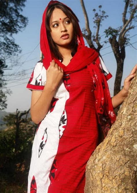 Opropi Bangladeshi Sexy Model Ahona Hot Photo Collection