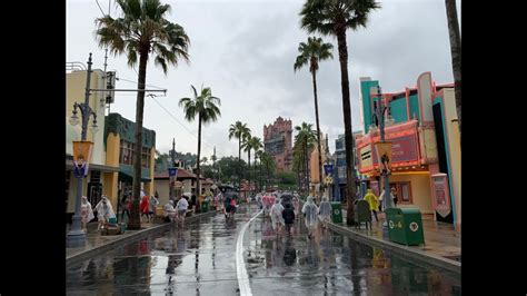 Rainy Work Days At Disneys Hollywood Studios Youtube