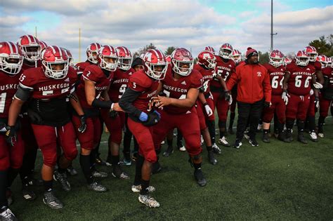 Muskegon Big Reds Still On Move In National Football Rankings