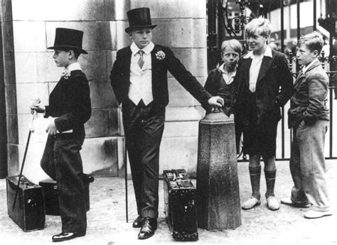 Class Divide In Britain 1930s Rthewaywewere