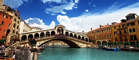 10 Reasons To Visit Venice