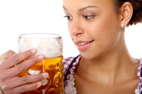 6 Health Benefits Of Drinking Urine Every Morning And Also The Dangers