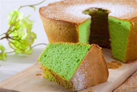 Bolu pandan lembut merupakan salah satu makanan golongan jenis kue yang paling mudah untuk kita buat. Ini Dia 14 Kue Terenak di Dunia versi CNN | Chocos Bank