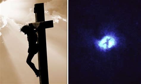 ‘gateway To Heaven Nasa Hubble Image Shows Jesus On Cross