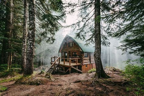 10 Lonely Little Houses To Get Away From This World Bored Panda