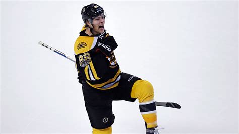 Bruins Gm Sweeney Gives Update On Pastrnak Contract Negotiations