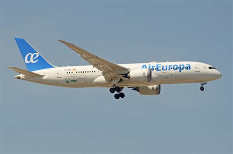 Iag Se Hace Con Air Europa Por 1000 Millones De Euros Para Convertir