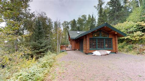 Okanagan lakefront cabins for sale. 9 Cozy Cabins for $300,000 or Less