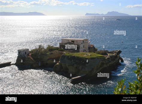 Landscape Of Gaiola Island Hi Res Stock Photography And Images Alamy