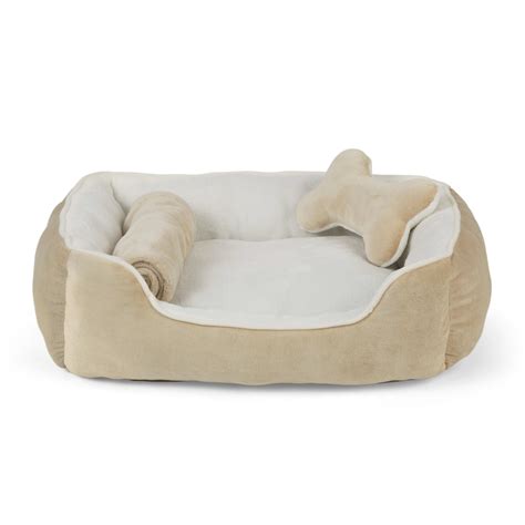 Everyyay Essentials Khaki Snooze Fest Dog Bed Bundle 22 L X 18 W Petco