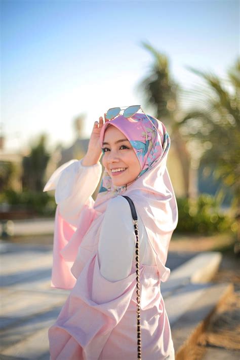 2yr · redeight888 · r/rainbow6. mira filzah - in 2020 | Beautiful hijab, Hijab fashion ...