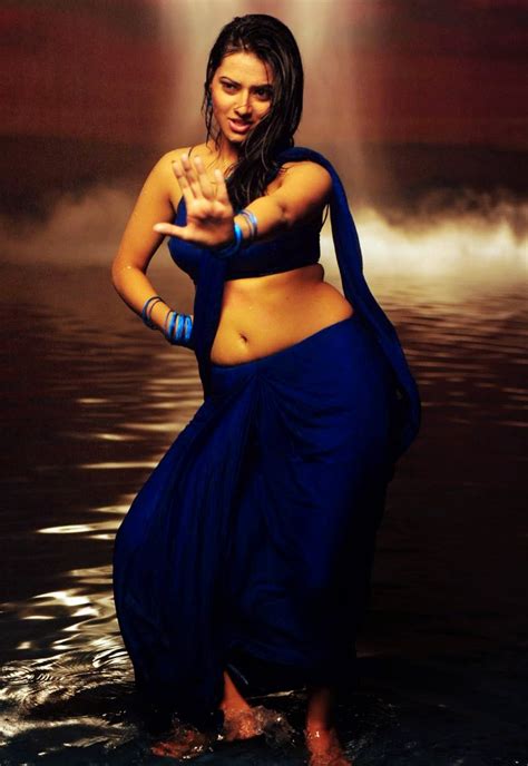 Actress Isha Chawla Hot And Spicy Navel Show Images Cine Gallery