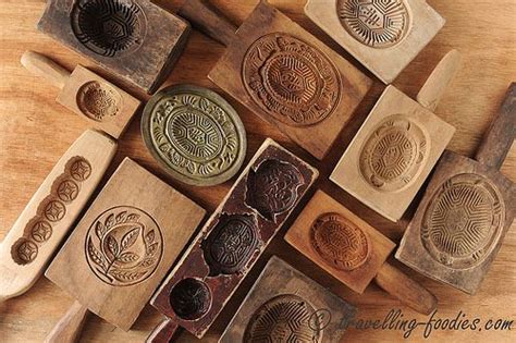 Well you're in luck, because here they come. 紅龜粿 Ang Ku Kueh & the Peranakan Kueh Koo Merah | First ...