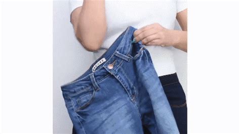 Mengukur ukuran sebuah celana adalah tahap awal sebelum proses penjahitan celana, untuk mengambil ukuran sebuah celana. 4 Trik Membeli Celana Jeans yang Sesuai Ukuran Tanpa Harus Fitting di Kamar Pas. Simpel!
