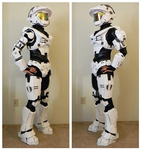 Halo Fan Made Kat Armor Is Out Of This Reach Halo Cosplay Cosplay