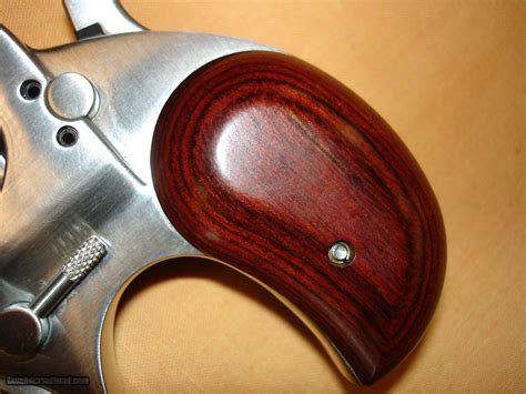 Bond Arms Texas Defender Derringer 357 Mag9mm