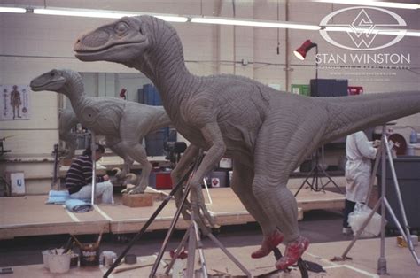 Jurassic Parks Velociraptor Built From Ground Up In New Behind The