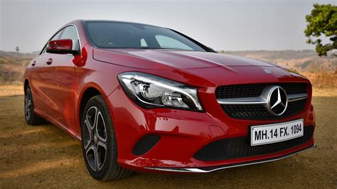 Mercedes Benz Cla 2018 45 Amg Price Mileage Reviews Specification