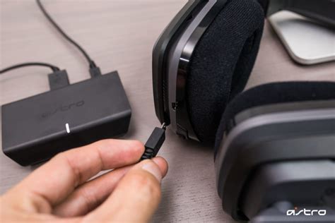Stream up to 60,000 titles all in your pocket. A20 Wireless Headset + PC/Mac Setup Guide - ASTRO Gaming Blog