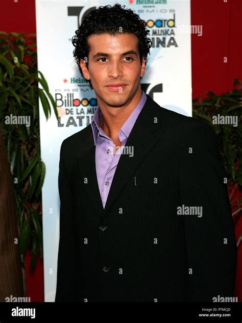 Erick Elias Arrives On The Red Carpet For The 2006 Latin Billboard