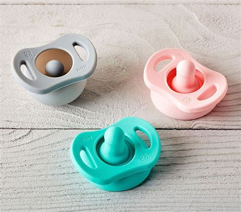 The 7 Best Pacifiers For Newborns
