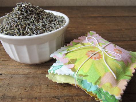 7 ways to use lavender sachets | Rosy Blu