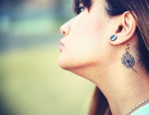 50 Best Neck Tattoo Ideas For Girls 2015
