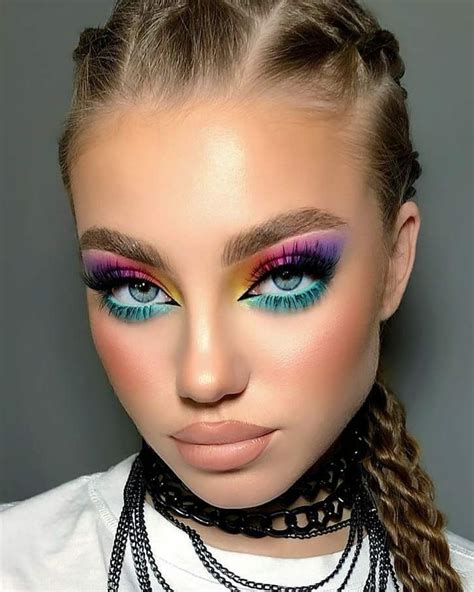 Makeup Ideas On Instagram Colors And Colors 💗💙 Reposted From