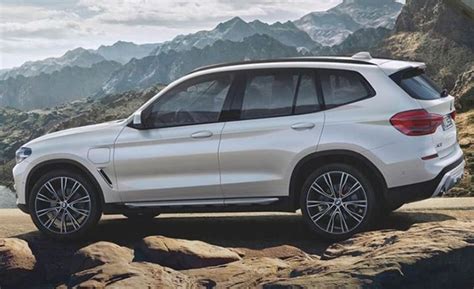 The hybrid mode returns a 24 mpg. BMW X3 XDRIVE 30E BUSINESS ADVANTAGE - KS Rent