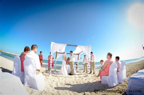 Florida beach weddings made easy for you. Small Beach Wedding