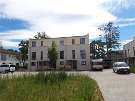 Haus kaufen in käfertal leicht gemacht: Fertigstellung und neuer Baubeginn in der Mannheimer ...