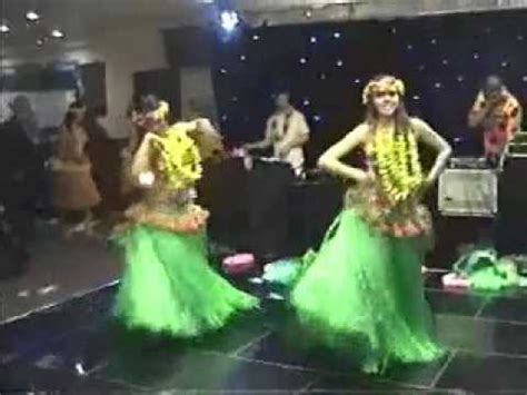 Polynesian Hula Girls Hula Dancers Youtube