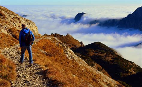 Per poterlo soffocare bisogna agire in tempo utile. Sicurezza in montagna, cosa fare in caso di emergenza
