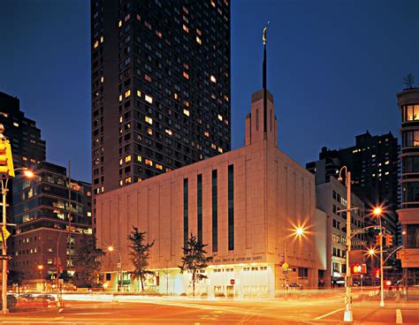 Manhattan New York Temple At Night Ldstemple Mormon Lds Mormon