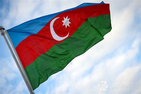You can also upload and share your favorite azerbaijan flag wallpapers. Flagge von Aserbaidschan bei Baku - Formel 1 Fotos