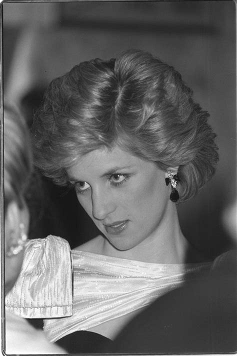 Update Looks Like May 03 1986 Princess Diana At The Premiere Of Out
