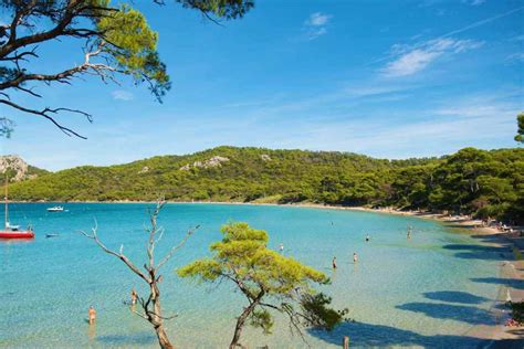 9 Best Beaches In The South Of France That You Need To Visit
