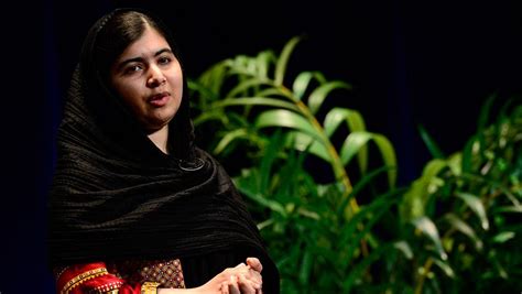 Un grupo de hombres armados mataron hoy a tiros a malala maiwand, periodista y conductora de televisión de afganistán, en el este de ese país, dijo el vocero de gobierno, attaullah khogyani, una situación que se vincula a. A slap in the face of violence: the Malala effect