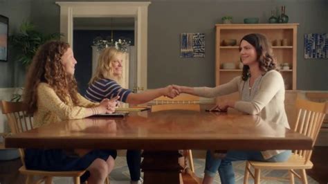 Xfinity Xfi Tv Spot Online Time Offer Featuring Amy Poehler