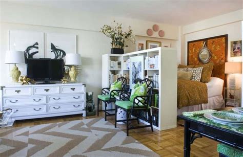 Tips To Organizing A Studio Apartment Apartment Layout Small Room