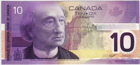 World Banknotes Canada P102 10 Dollars