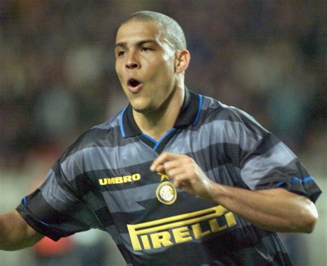 Top 10 Greatest Inter Milan Players Of All Time