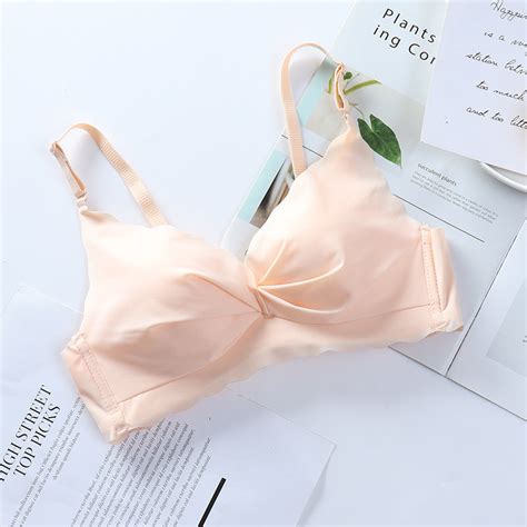 Smooth Elastane Curved Bra Xoxostorepk