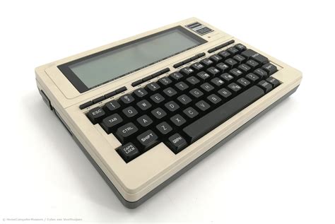 Homecomputermuseum Tandy Trs 80 Model 100